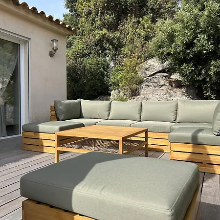 3 Dans Avec Piscine Villa